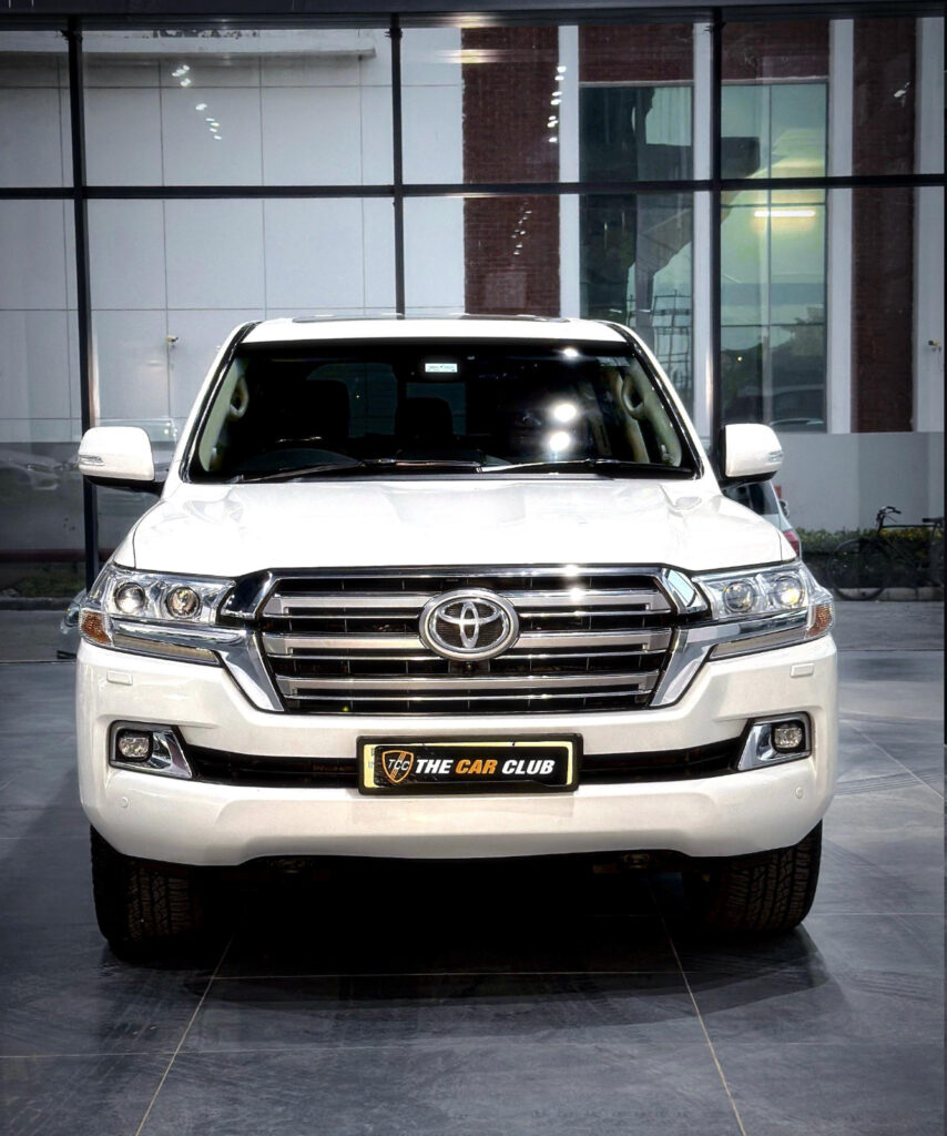 LAND CRUISER V8